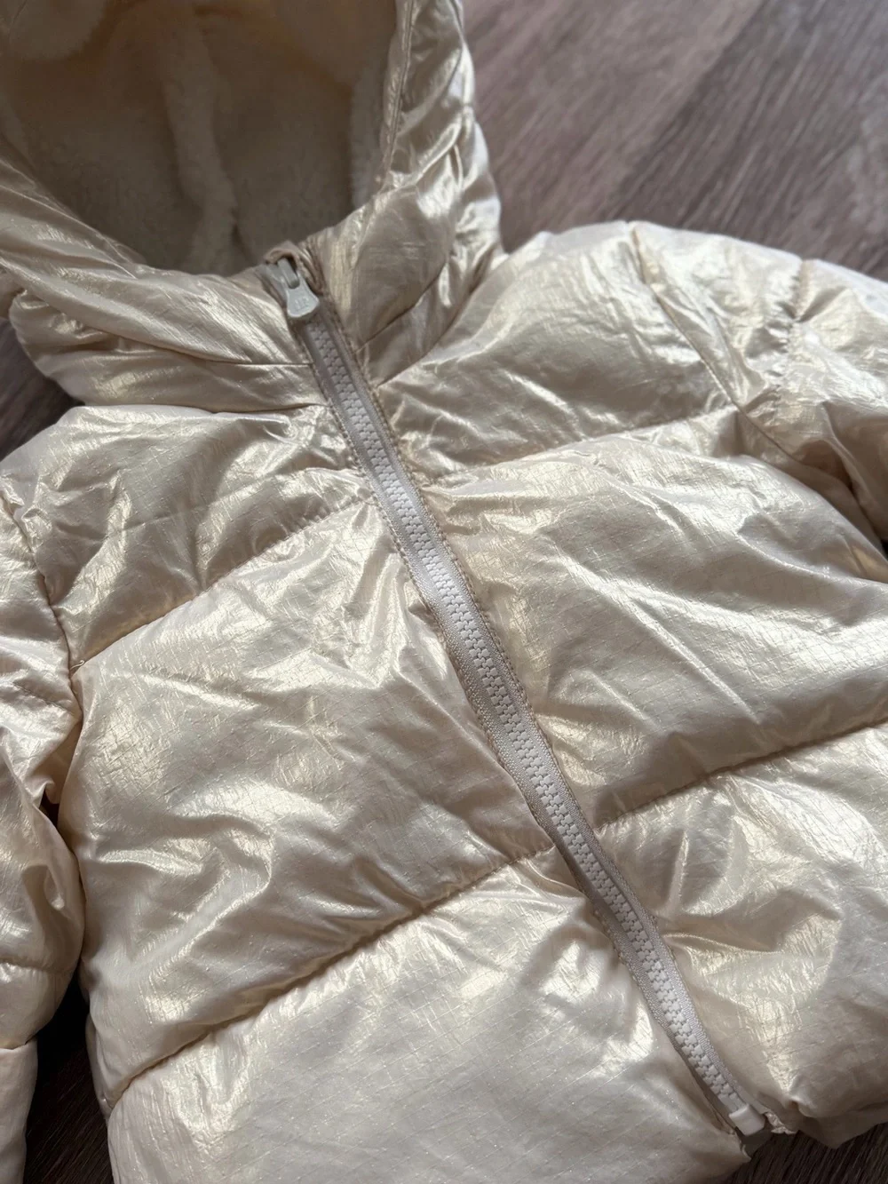 GAP 12-18 months SOFT Golden Puffer Jacket sherpa lining warm water-resistant